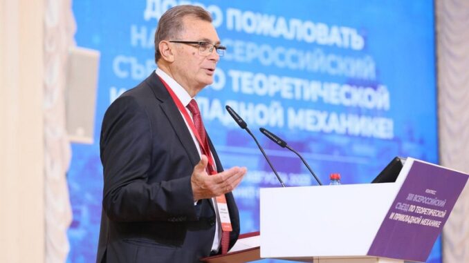 В Санкт-Петербурге начал работу XIII Всероссийский съезд по теоретической и прикладной механике